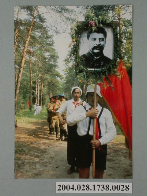 《烈日灼身》電影劇照1 (共2張)