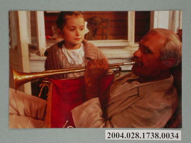 《烈日灼身》電影劇照7 (共2張)