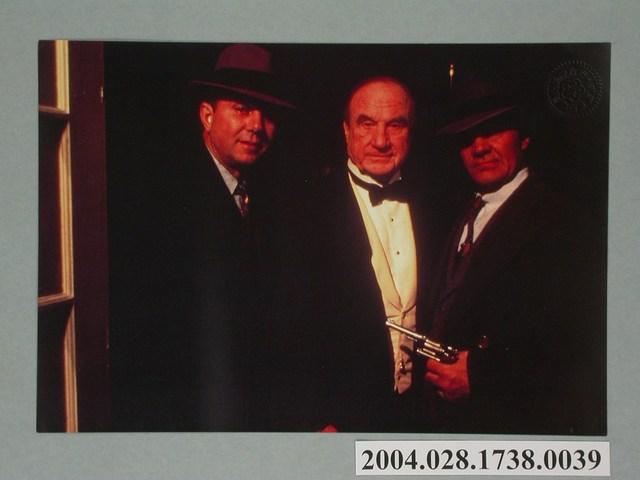 《百老匯上空子彈》電影劇照4 (共2張)