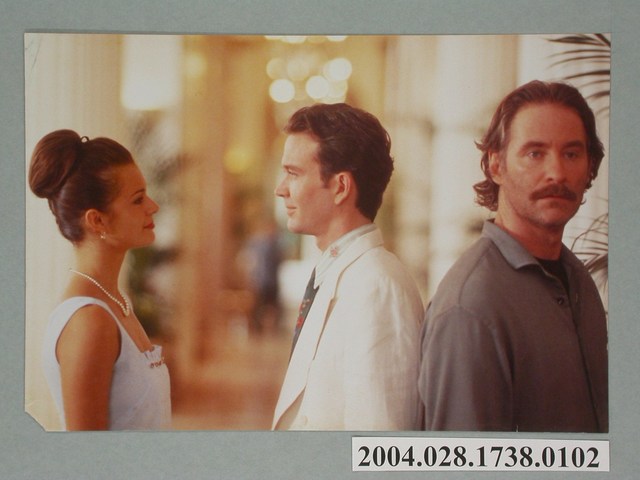 《情定巴黎》電影劇照10 (共2張)