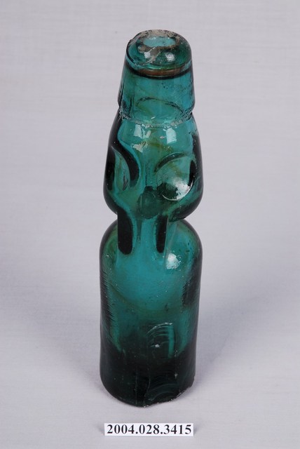 藍綠色圓柱形彈珠汽水玻璃瓶 (共3張)