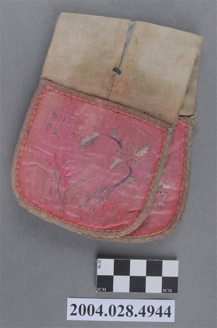 客家花卉紋方形雙口袋褡褳荷包 (共8張)