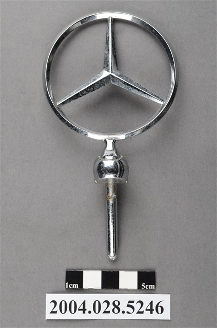 賓士車頭標誌 (共4張)