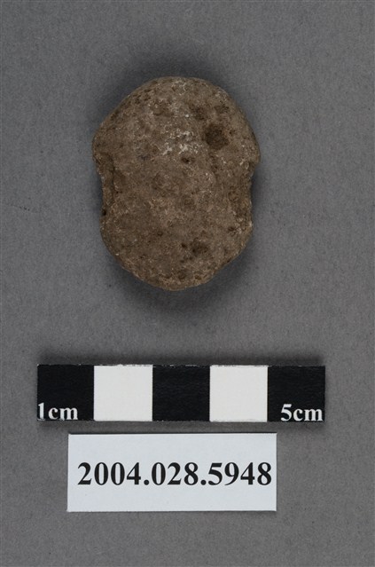 臺東猴子山遺址打製砝碼型石網墜 (共4張)