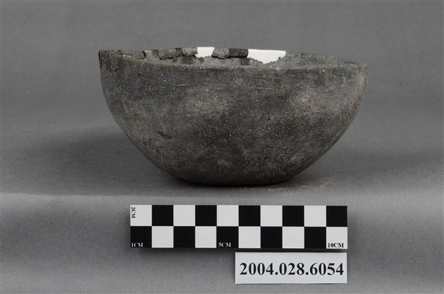 臺南烏山頭遺址黑陶碗 (共8張)