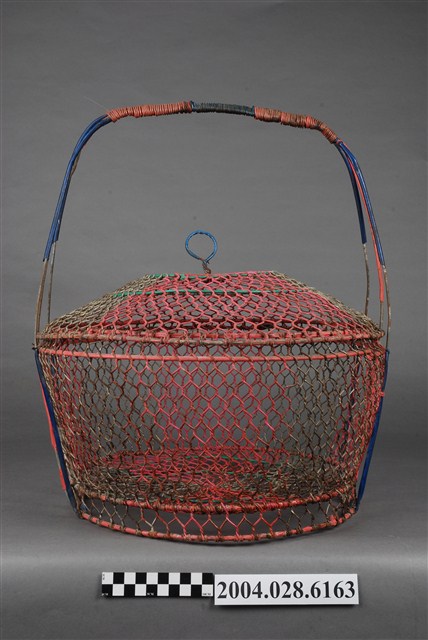 塑膠包覆鐵線編織帶蓋提籃 (共9張)