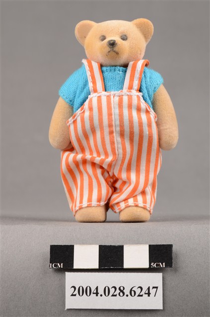 麥當勞早餐小熊男孩玩具 (共10張)