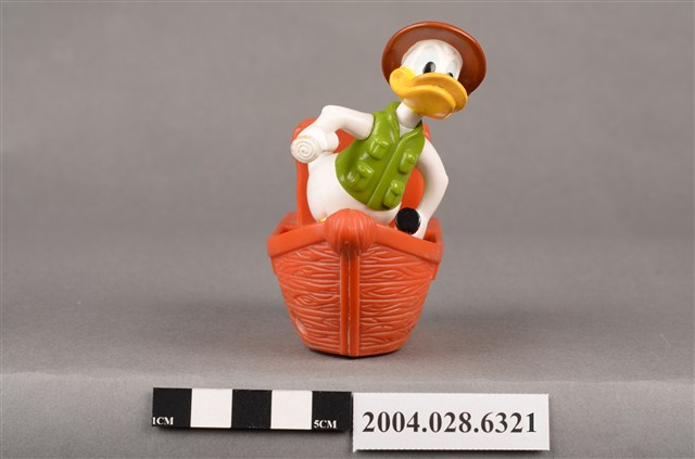 麥當勞唐老鴨暢遊發現之河玩具 (共9張)