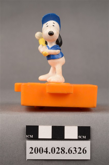 麥當勞史努比棒球玩具 (共9張)