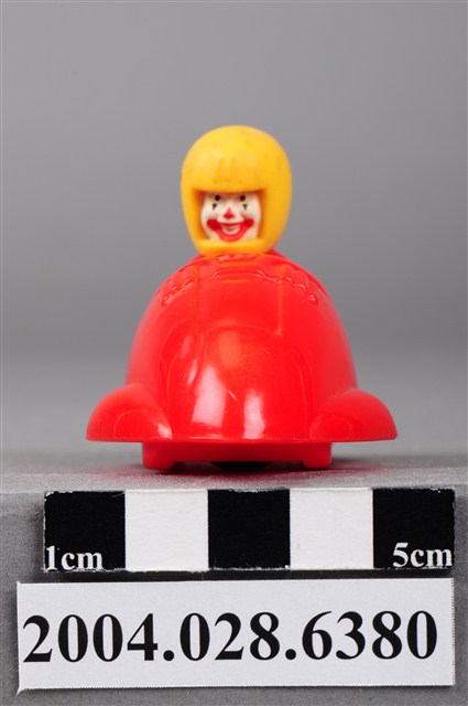 麥當勞叔叔開雪車玩具 (共9張)