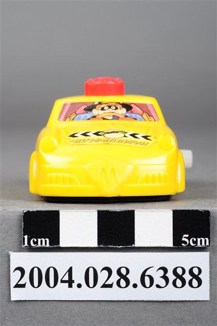 麥當勞漢堡神偷黃警車玩具 (共9張)