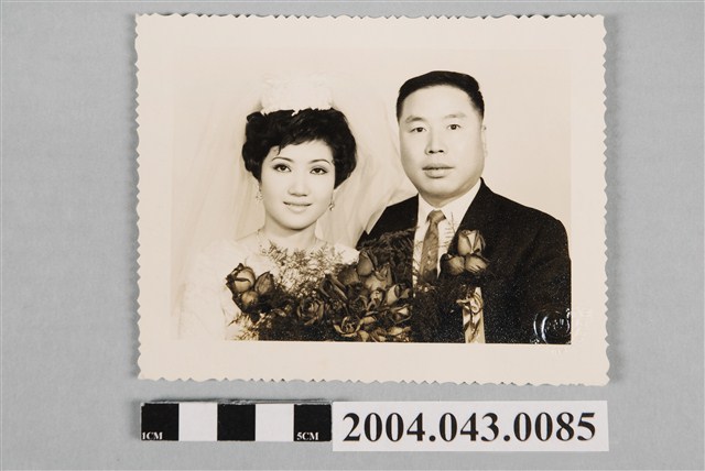 捧花黑白結婚照 (共2張)