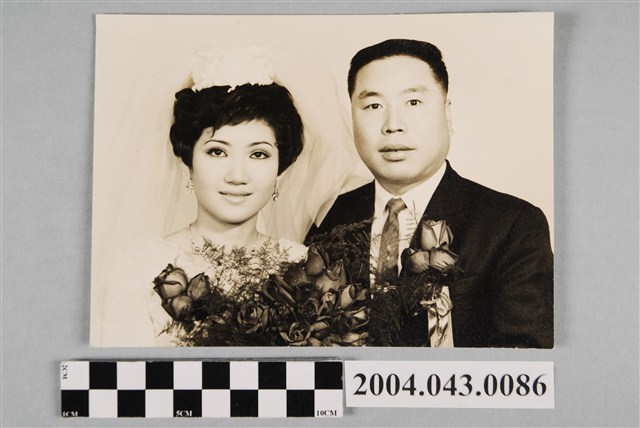 捧花黑白結婚照 (共2張)