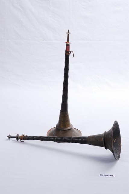 嗩吶一對 (共1張)