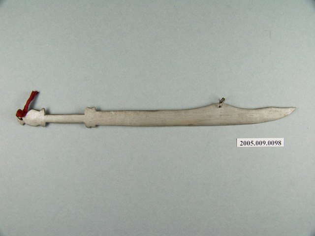 傀儡戲道具大刀 (共1張)