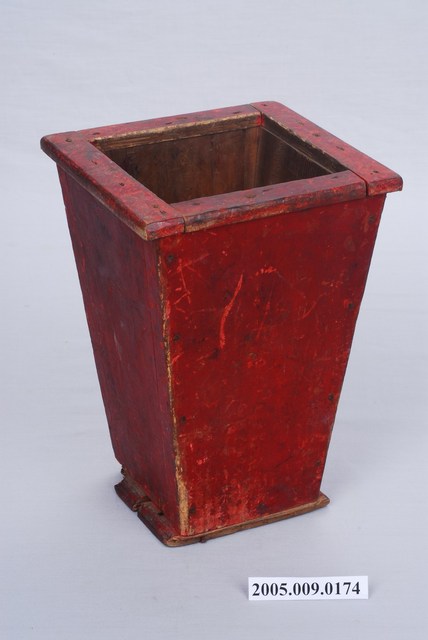 子弟戲道具木製四方型立桶 (共3張)