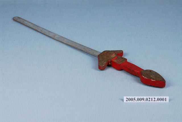 子弟戲兵器木製帶柄劍 (共3張)