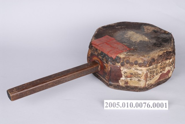 手鼓 (共2張)
