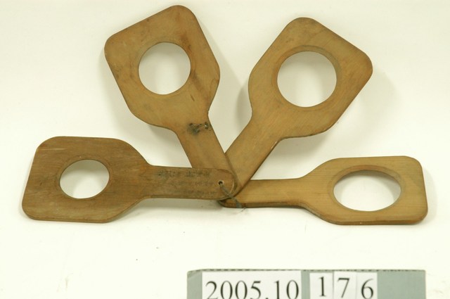 日治時期柑桔組合量器一組 (共2張)