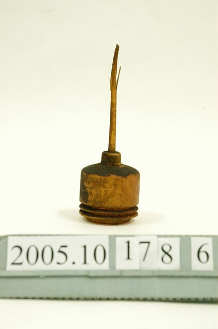 閹豬工具組之滴油罐 (共2張)