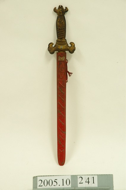 紅色劍鞘鐵劍童玩 (共3張)