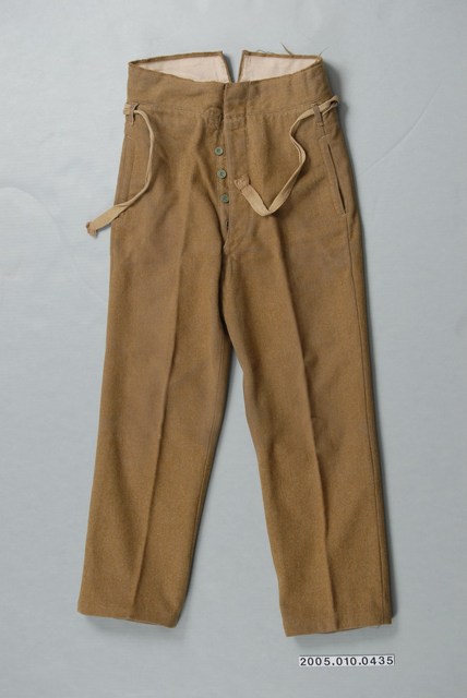 橄欖綠斜紋毛料男長褲 (共7張)