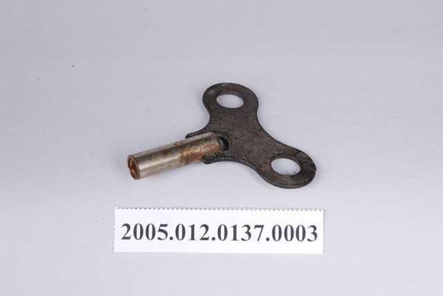 瓷殼座掛鐘發條鑰匙 (共1張)