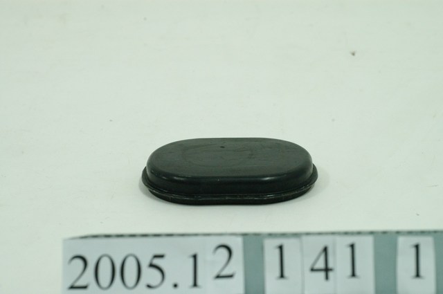 黑漆橢圓木盒上蓋 (共2張)