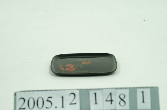 黑地石竹紋蒔繪漆盤 (共2張)