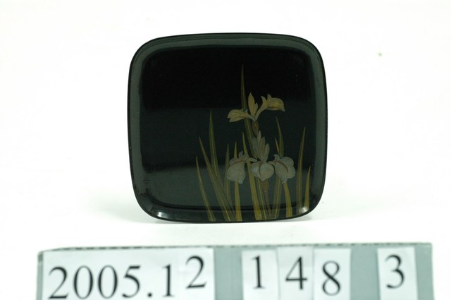 黑地春蘭紋蒔繪漆盤 (共2張)