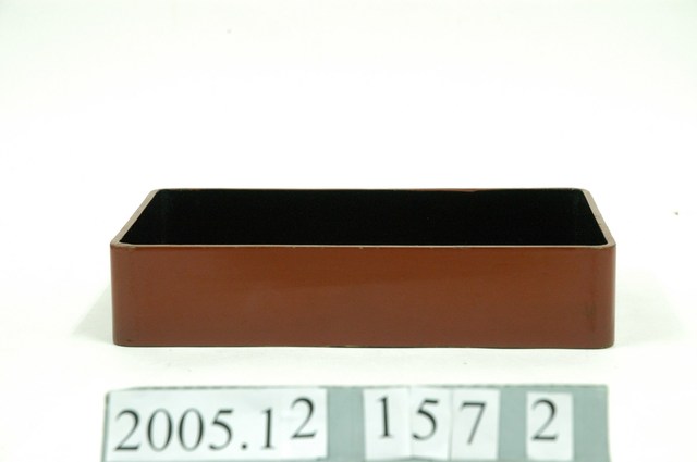 蓬萊塗木雕鑲嵌花卉紋長方形漆盒盒身 (共2張)