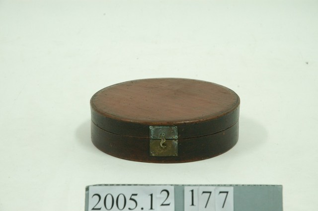 圓形漆盒 (共2張)