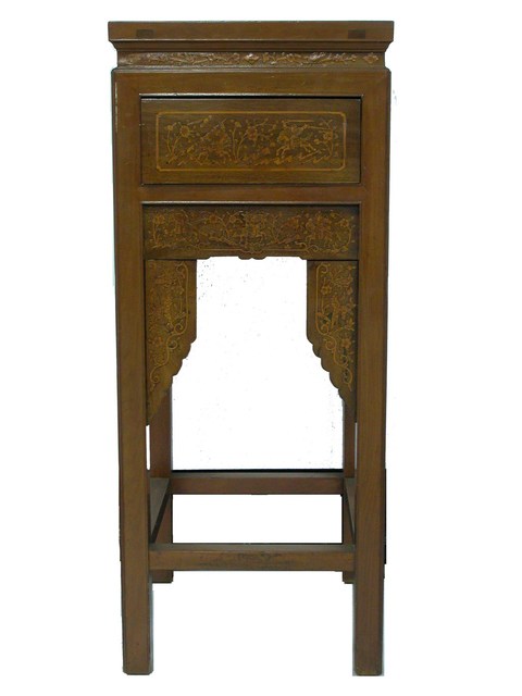 茄苳入石榴几案 (共1張)