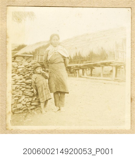 臺南長老教女學校學生校外教學合照 (共1張)