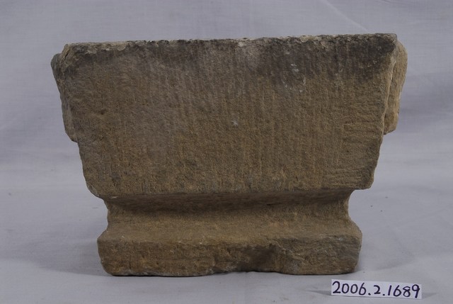 昭和4年福德正神石香爐 (共4張)