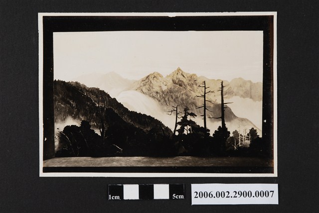 能高山晨曦 (共1張)