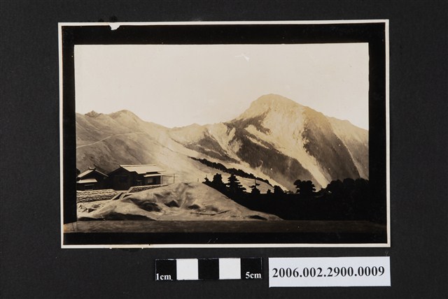 展望雄偉的合歡山 (共1張)