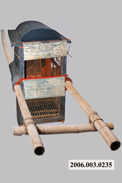 清代大溪媒人轎含轎桿 (共1張)