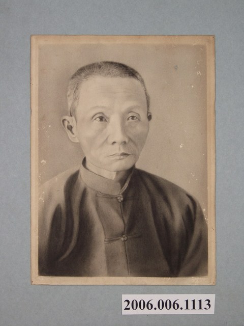 半身男祖先畫像 (共1張)