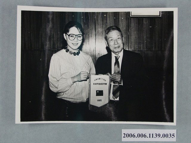 74年影視界香港訪問團照片 35 (共1張)