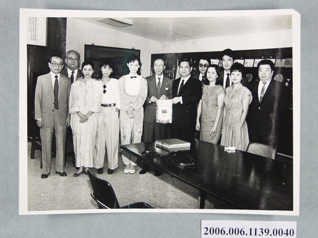 74年影視界香港訪問團照片 40 (共1張)