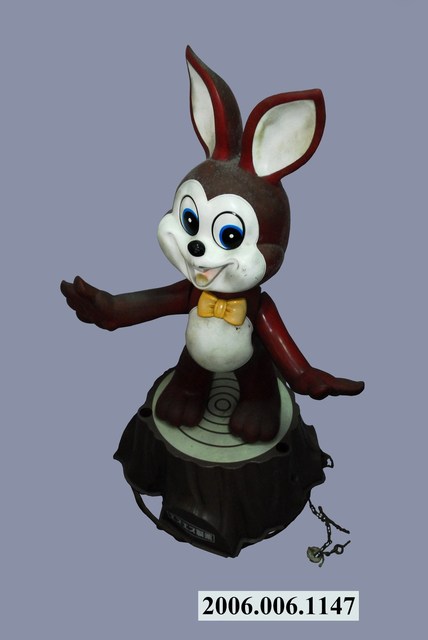 斯斯兔玩偶 (共1張)