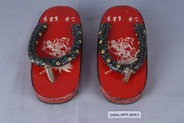 朱漆七龍珠日式兒童木屐 (共5張)