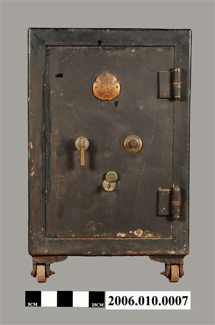 大藏金庫本店製保險櫃 (共5張)