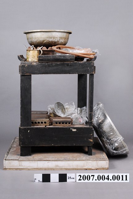 三和藥廠孟達母膏製造組 (共5張)