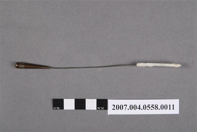 耳鼻喉科水滴柄捲棉棒含棉花 (共4張)