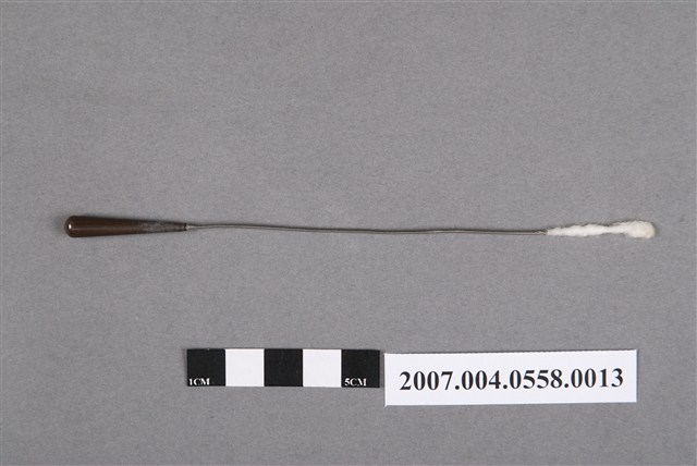 耳鼻喉科水滴柄捲棉棒含棉花 (共4張)