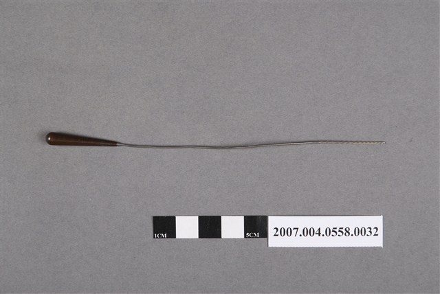 耳鼻喉科水滴柄螺紋頭捲棉棒 (共4張)