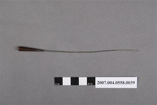 耳鼻喉科水滴柄螺紋頭捲棉棒 (共4張)