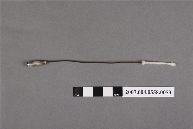 耳鼻喉科螺柄捲棉棒含棉花 (共4張)